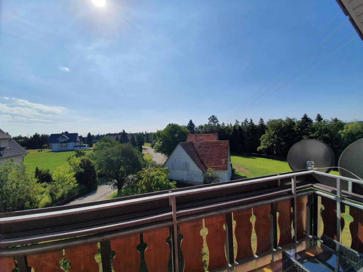 Chickenhill Blackforest, Grosse Ferienwohnung Im Schwarzwald Бад Вилдбад Екстериор снимка
